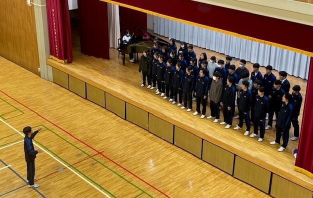 080202 合唱練習 (2)